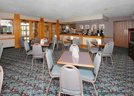 Comfort Inn Hart Restaurant photo