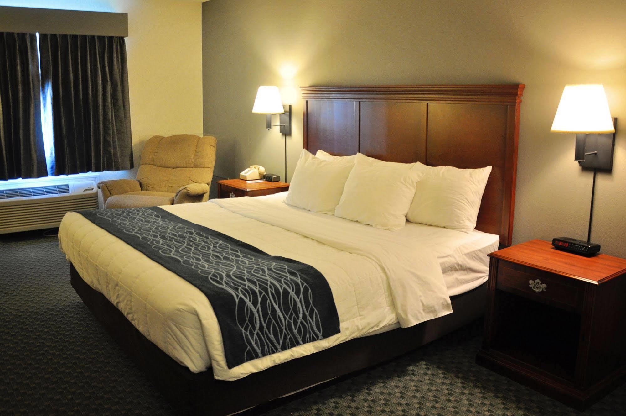 Comfort Inn Hart Exterior photo