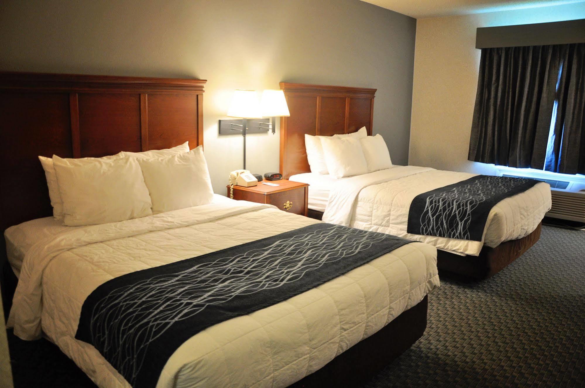 Comfort Inn Hart Exterior photo